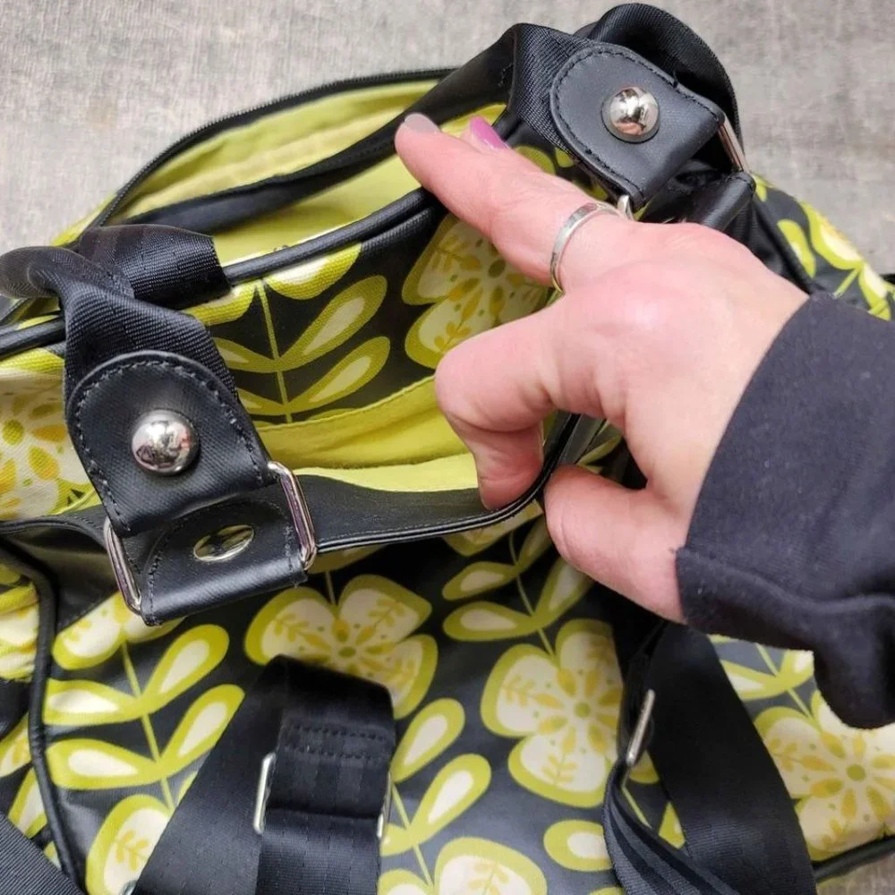Petunia Pickle Bottom Glazed Sashay Satchel Diaper Bag Backpack